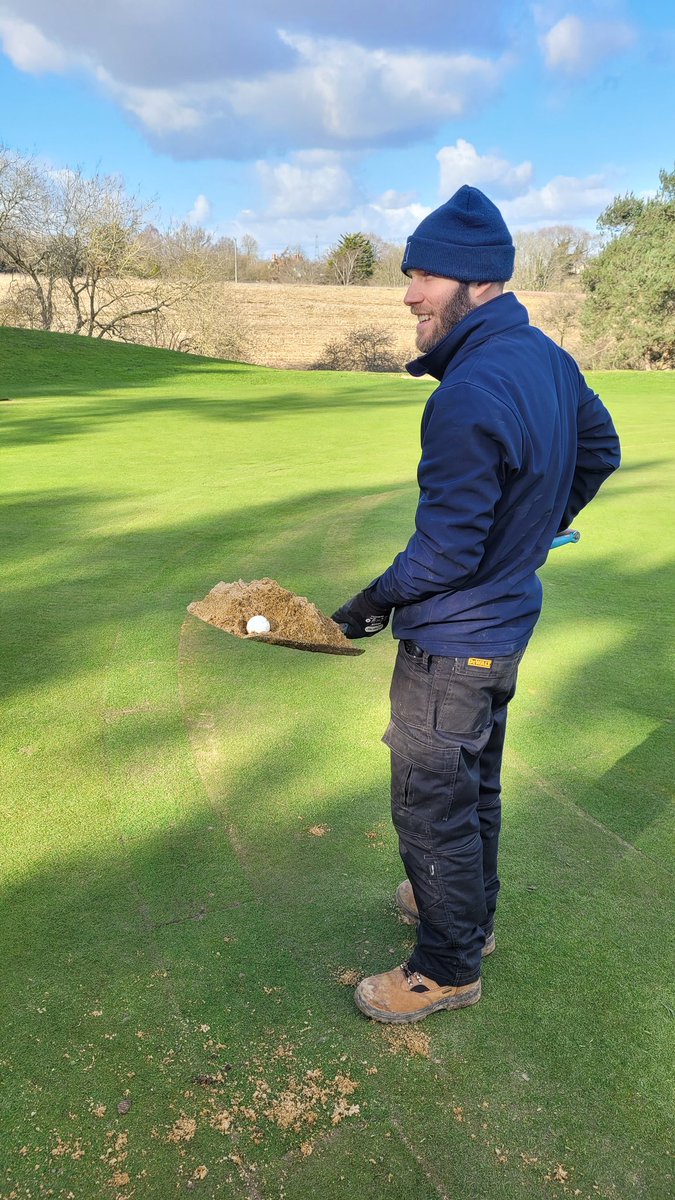ChrisGurton's tweet photo. In today's edition of "You couldn't make it up!"
While dessing out greens damage, A golf ball hit from about 150yds away, landed in Steve's shovel as he was holding it, exactly as in the picture. 
Whilst truly unbelievable, no shout of 'Fore!'
#Greenkeeping #Golf #GolfClub #Turf https://t.co/VV6DV1CsRw