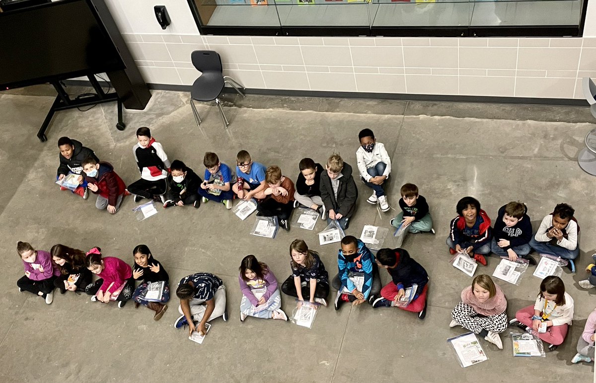 wre_library's tweet photo. 1st graders learning &amp; expectations and practicing how to use the learning stairs for reading. #WRreads #readreadread #learningstairs #flexibleworkspaces #PioneerTOUGH https://t.co/j5pWNpL3dj