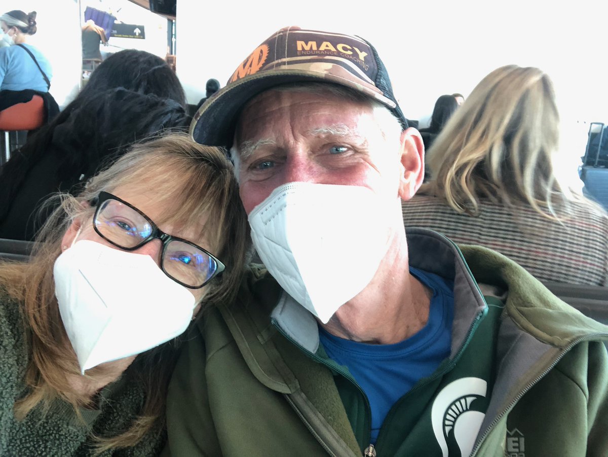 MarshallUlrich's tweet photo. The Macy’s are heading to AZ to join us as we prep for 6 marathons in 6 days on Route 66 to raise funds &amp; awareness for care, support, &amp; research for all of those affected by Alzheimer’s.  https://t.co/XKD4i4B7Az Starting Sat track us at https://t.co/8ZYZXmvQWy https://t.co/f5sO6A28jb