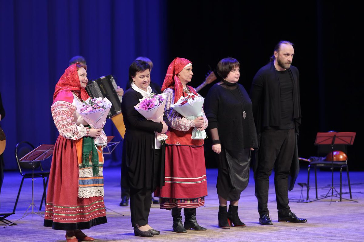 🎶 Гала-концерт I Открытого Всероссийского конкурса-фестиваля народной песни «Многоликая Россия» состоялся 25 февраля в Большом зале филармонии.