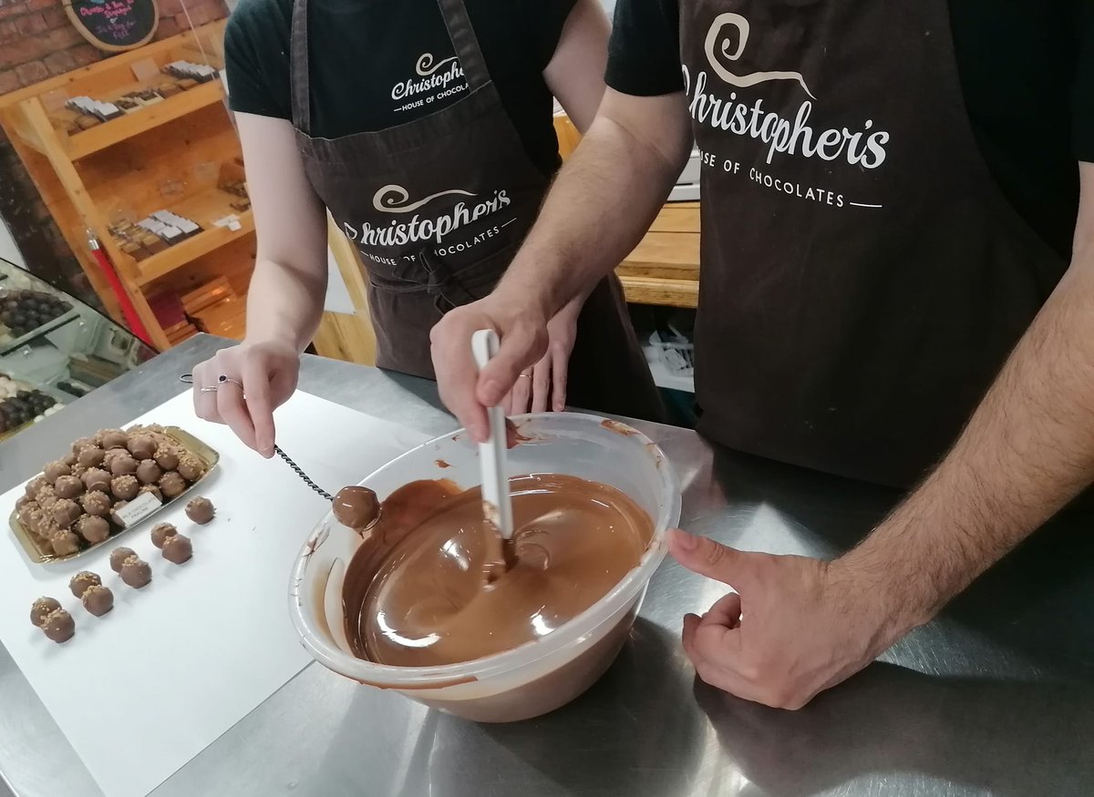 chrishousechocs's tweet image. Christopher&apos;s House of Chocolates is an independent chocolatier, established in Weston-super-Mare in 2015.

#christophershouseofchocolates #christopherschocolates #chocolate #smallbusiness #localbusiness