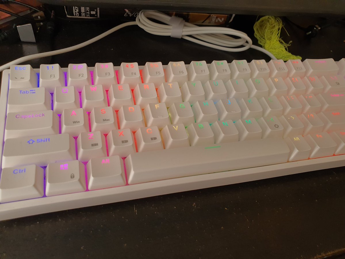 -HiddenTaco- tweet media