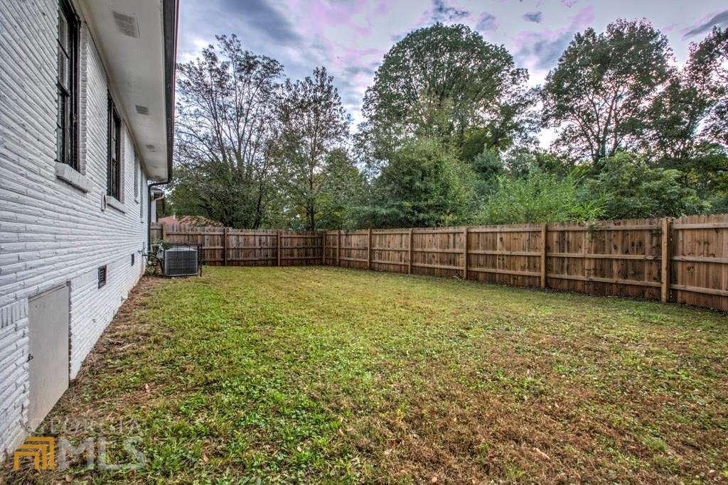 TheHomeBoyRE's tweet image. Remodeled Decatur Home w/ fenced in backyard 🏡 

#decaturrealestate #metroatlantarealestate #buyahome #sellahome #thehomeboy #markusbutts