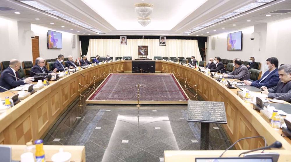 Iran's tweet photo. Iraqi chief banker in Iran to discuss debt: Report

#ViennaTalks #JCPOA 

https://t.co/Fo5koEW7sK https://t.co/5dgEjg1d1Y