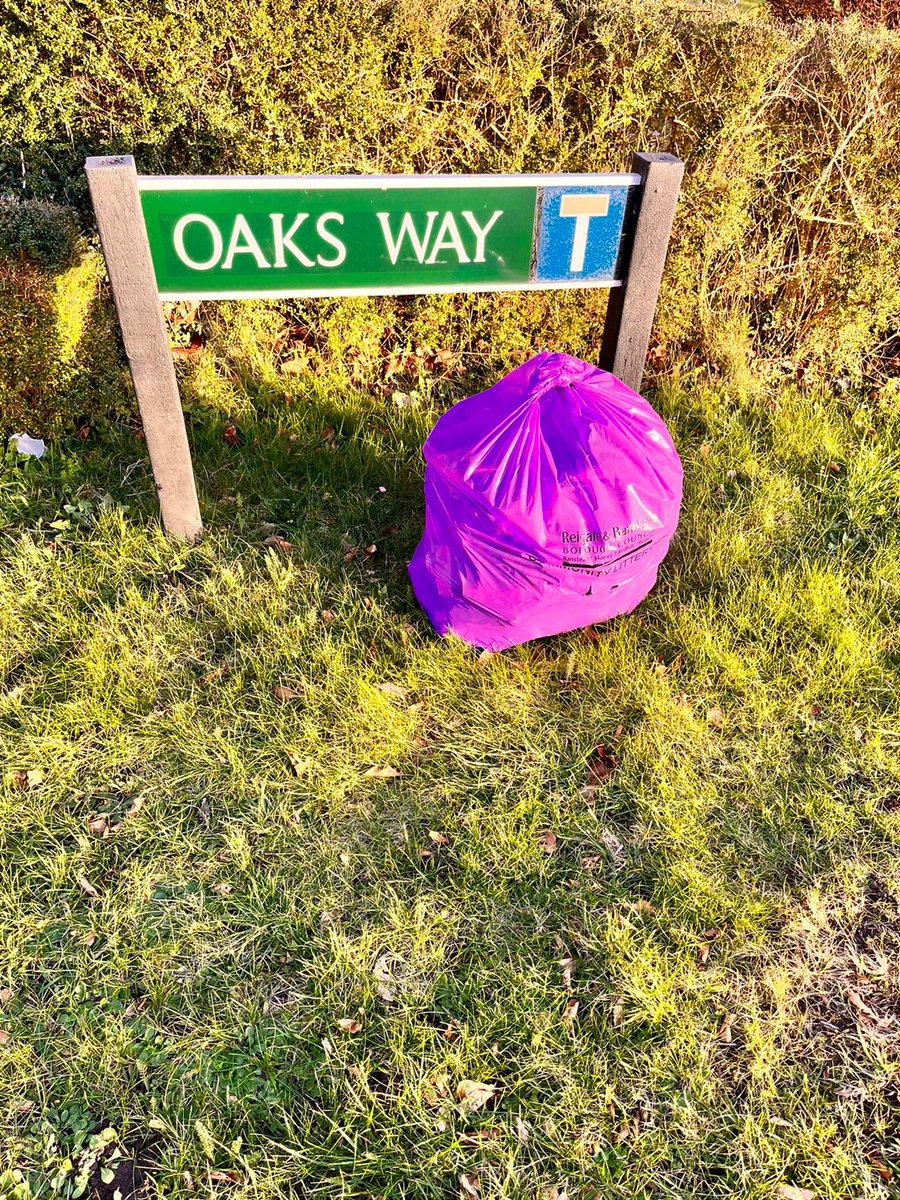 TadworthVillage's tweet photo. More #kids inspired to go out #litterpicking
We just love that we’ve motivated a #communiry to go out & look after our #villages & lovely areas in this part of #Surrey
Very proud to be part of this movement
#GBspringclean #BigBahChallenge @KeepBritainTidy @TadworthWalton https://t.co/xNoQhBXmvj