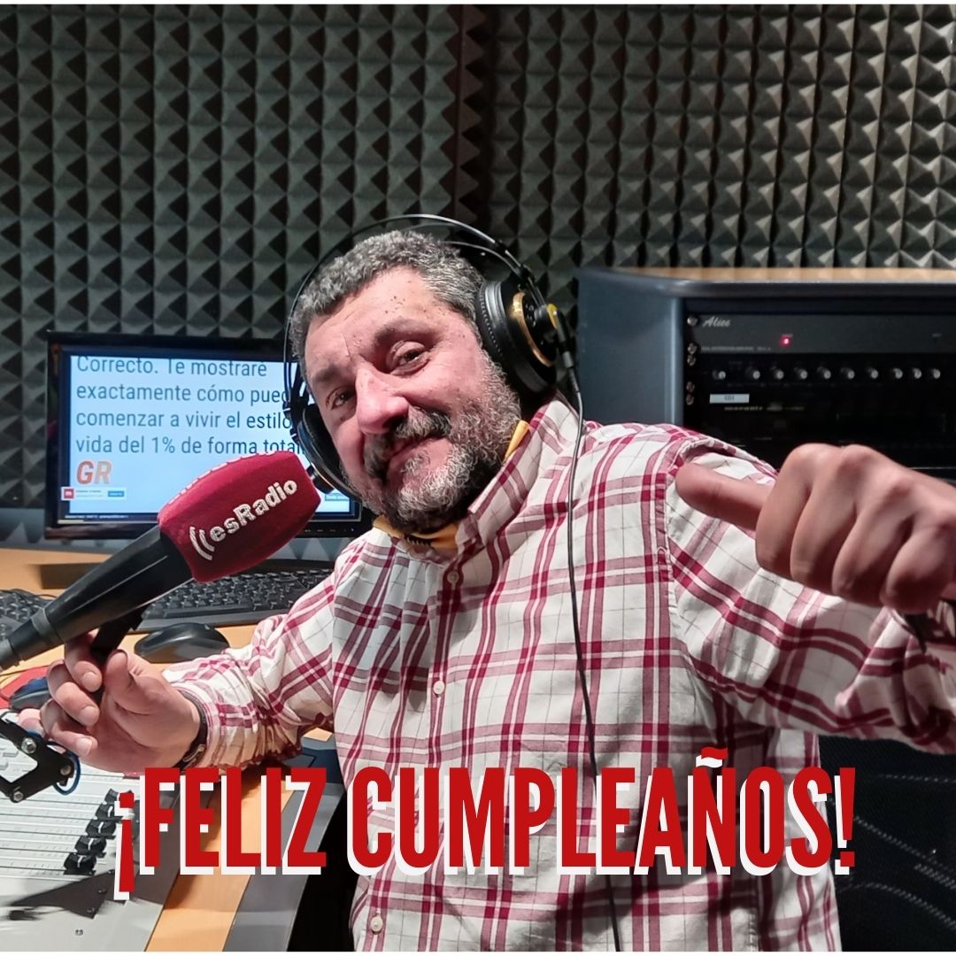 manosarribafm's tweet photo. 🎉Hoy queremos felicitar al director de nuestro programa, pero también amigo y compañero @calladojorge 🎁

Todo el equipo de #ManosArribaFM te deseamos un feliz día😄 y que lo celebres por todo lo alto como te mereces. 

🎈¡FELICIDADES JORGE! 🎈 https://t.co/tIR5pVaYdm