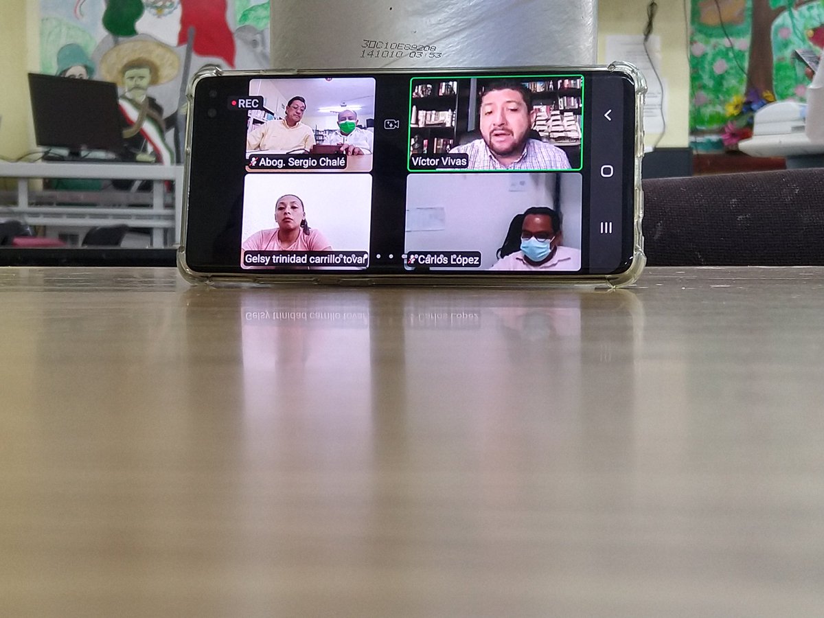 #AdministraciónPública Una obligación para todos los servidores públicos es conocer los #DelitosElectorales y el #BlindajeElectoral para el proceso de #RevocaciónDeMandato y #EleccionesLocales imparte el <a href="/TEQROO_Oficial/">Tribunal Electoral de Quintana Roo</a> curso para  #11Municipio <a href="/abrahammasegosa/">abrahammasegosaraña</a> <a href="/LilianVillanu15/">Lilian Villanueva</a>