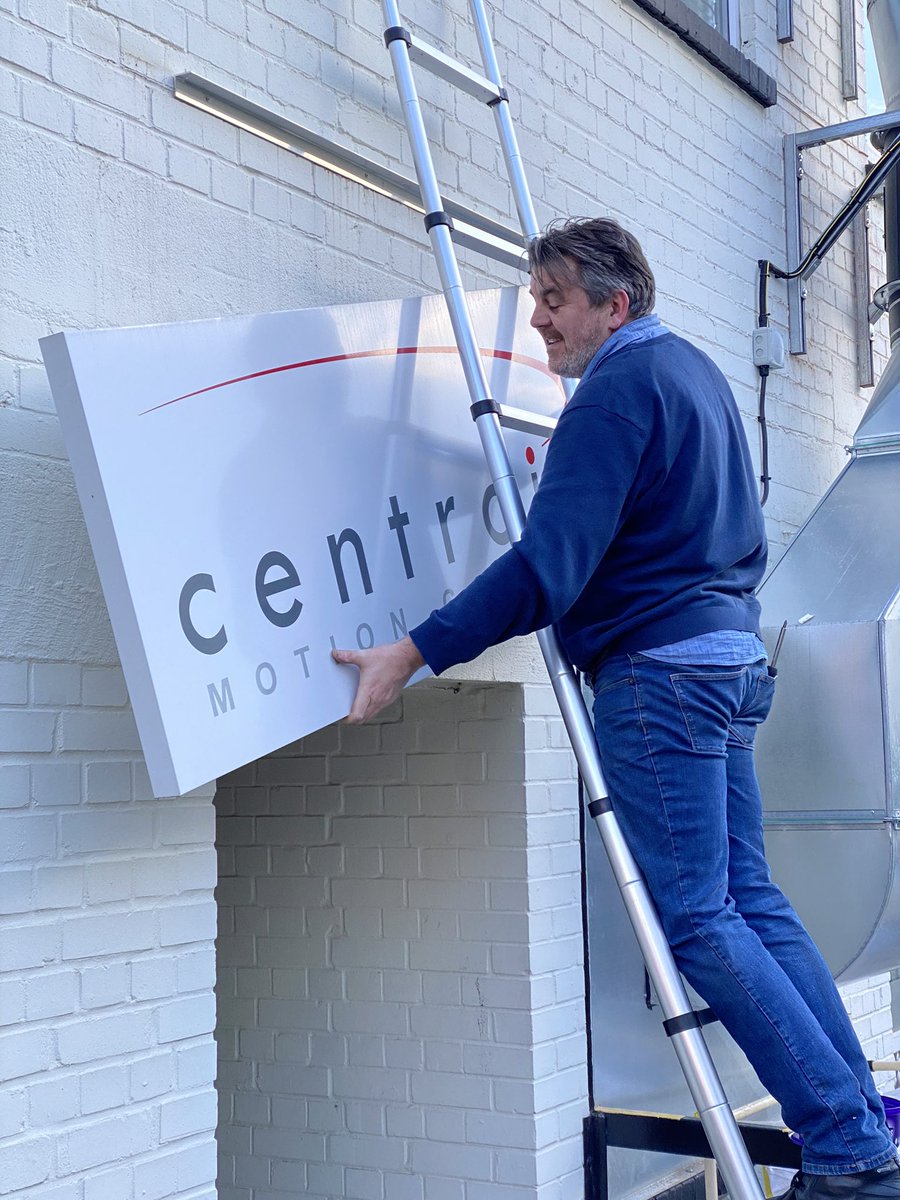 Centroid3D's tweet photo. We bid a fond farewell to Pinewood after 14 years. A great time was had and plenty of fantastic memories and friends made. Now to continue the adventures at our Uxbridge and Soho stages!   #centroidmotioncapture #pcap #mocap #motioncapture #pinewood #bbbyyyyee #onwardsandupwards https://t.co/25wCtUH4Ra
