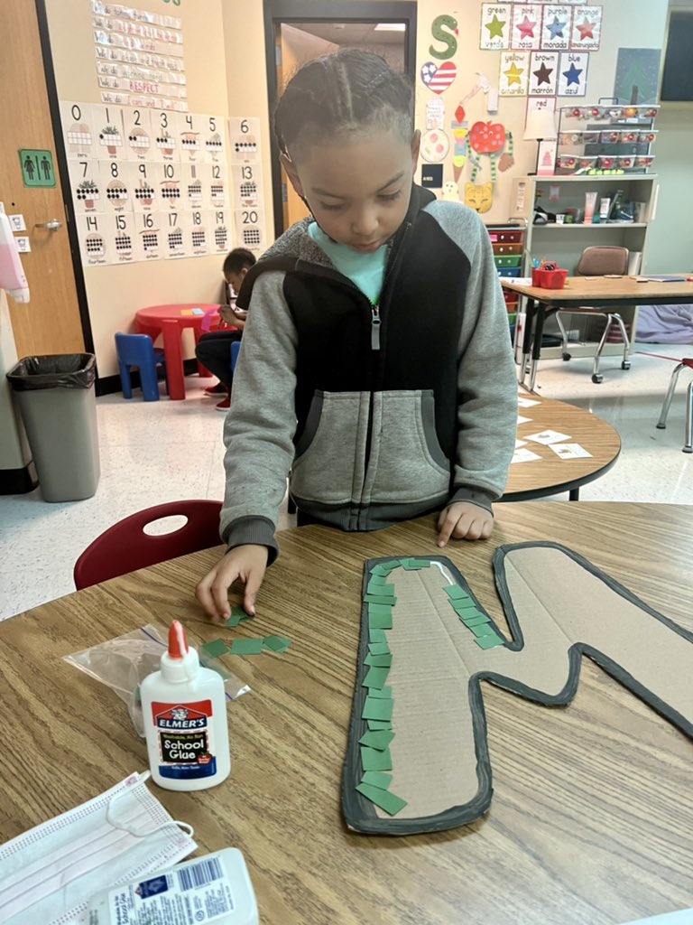 mrstaylor0's tweet photo. W is for Watermelon 🍉 @SweetAppleES https://t.co/p3B024wcIW