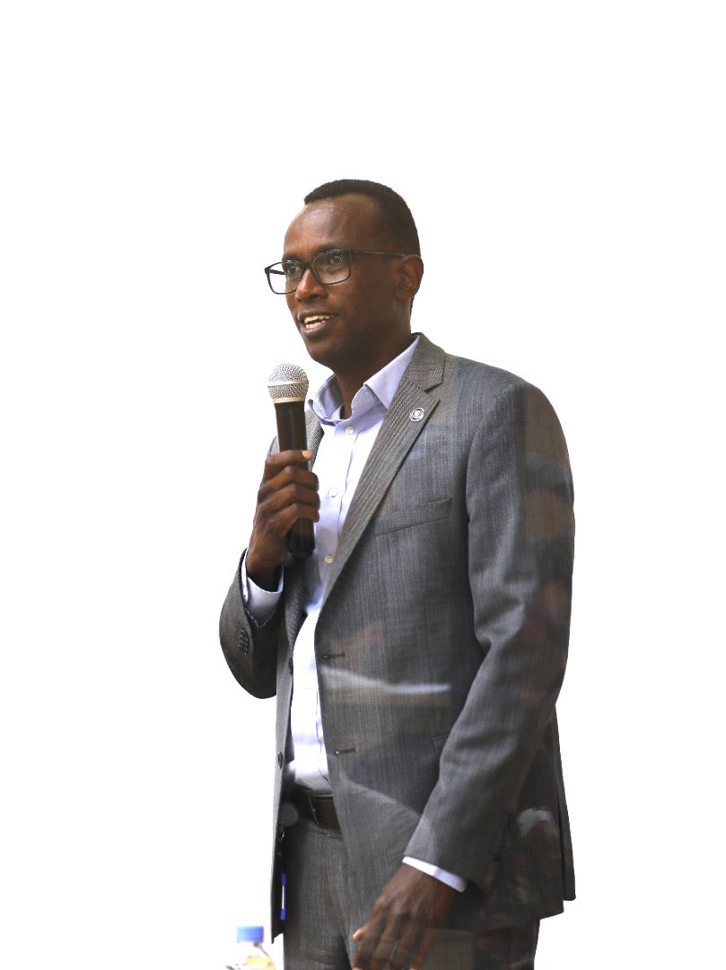 RICA_Rwanda's tweet photo. Dr. Ildephonse Musafiri, Executive Director of Strategy and Policy Council at the Office of the President, talked to students and staff about the importance of agriculture in the development of Rwanda. @Rwanda_Edu, @RwandaAgri https://t.co/s1HOMJmRiA