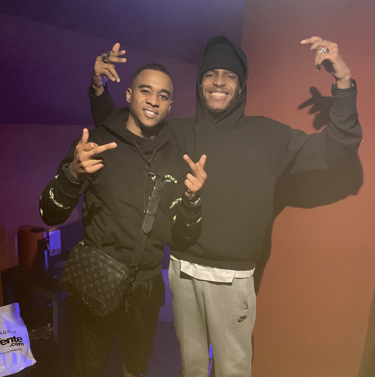 « Larosh » sera sensationnel s/o <a href="/timaltropchaud/">TIMAL TROP CHAUD 🔥</a> merci pour le 🔥🔥mon kho