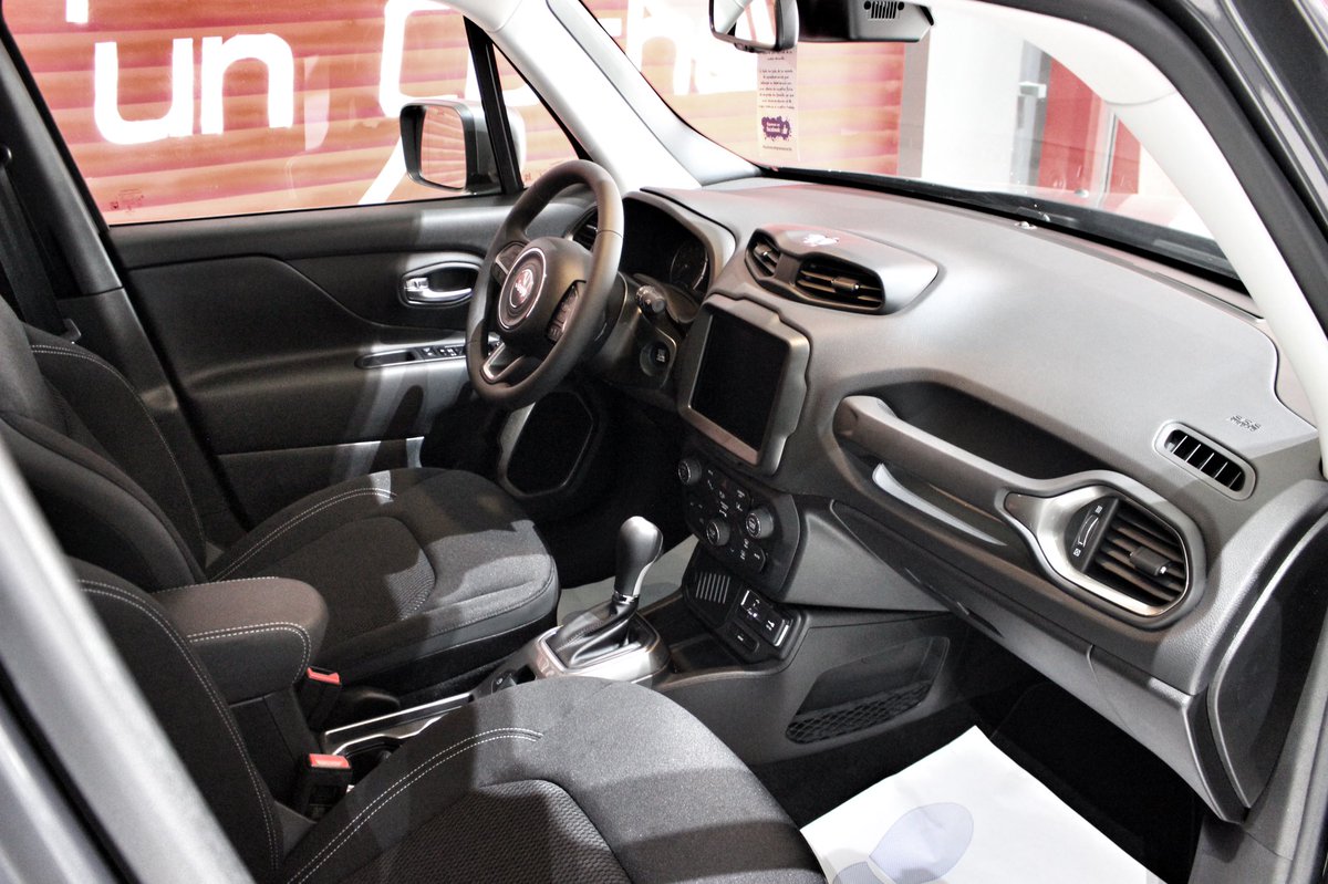 QuieroComprarunCoche tweet media