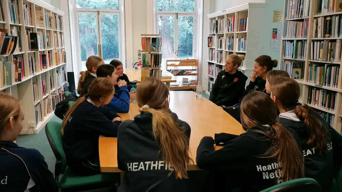 HeathfieldAscot's tweet photo. We welcomed Charlotte Edwards CBE to Heathfield today. Charlotte, the leading women's cricketer of the modern era, played for England over 300 times. She gave a coaching workshop to our sports department, along with an interactive demonstration with our Sports Scholars #Cricket https://t.co/5bakvh35w3