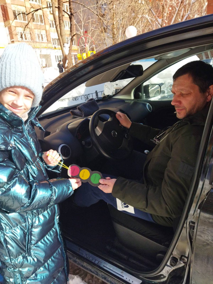 Школа 12
🚦Отряд ЮИД "Зебра" (5В класс)
Второй этап акции "Жизнь -важнее скорости!" 
Руководитель Кирюшчева Л.В.
#ЖизньВажнееСкоростиСамара