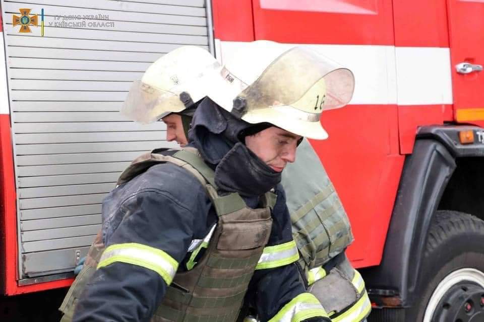 Bsmith_KCMO's tweet image. Ukrainian Firefighters still in service during a full on military invasion.
Badasses all of them