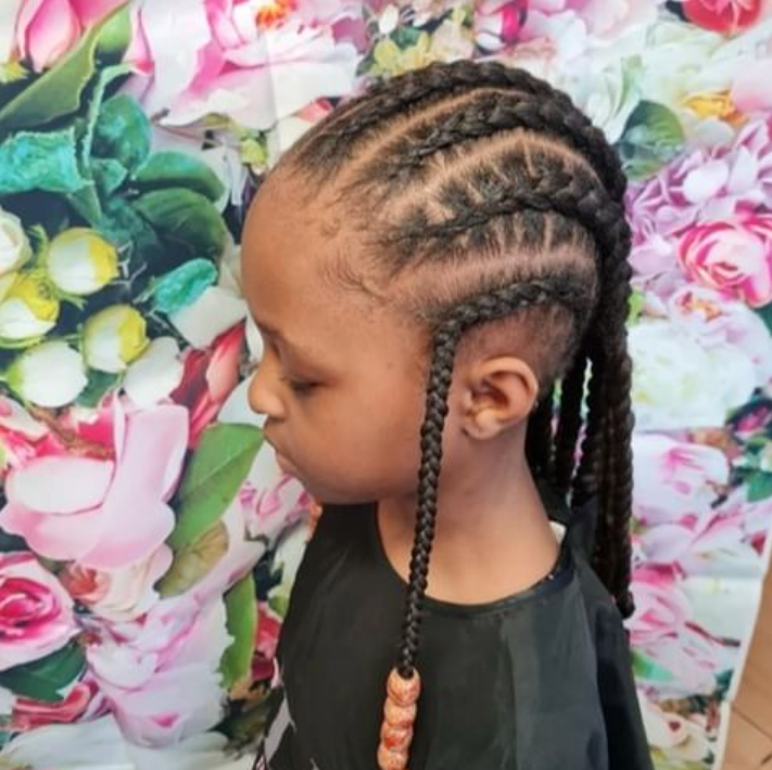 You gotta love how stylist Jade is styling the little ones 😍😍
She is also available on Afrocks for mobile styling.