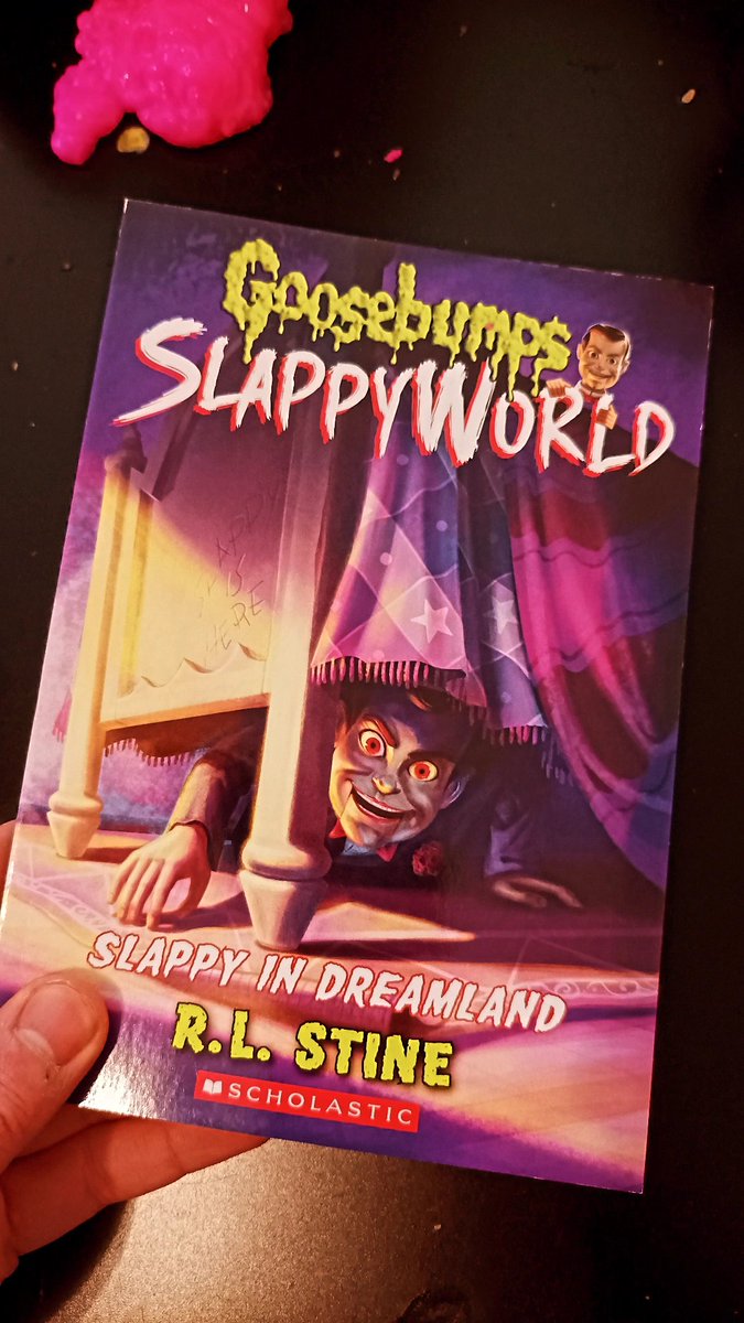 pulpfbooks's tweet photo. Look what I got four days before release๐. #SlappyInDreamland #Slappyworld #Goosebumps #RLStine https://t.co/1EUdVWhQRW