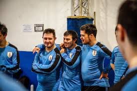 lulastraa's tweet photo. #URUGUAY | La Selección Uruguaya de Fútbol con síndrome de down está en busca de apoyo económico para participar en el Mundial que se jugará en abril. Es una linda oportunidad para colaborar y permitirles representar la camiseta más linda 🤍.

Colectivo ABITAB: 121547 💪🏻 https://t.co/b1h08hgUFz