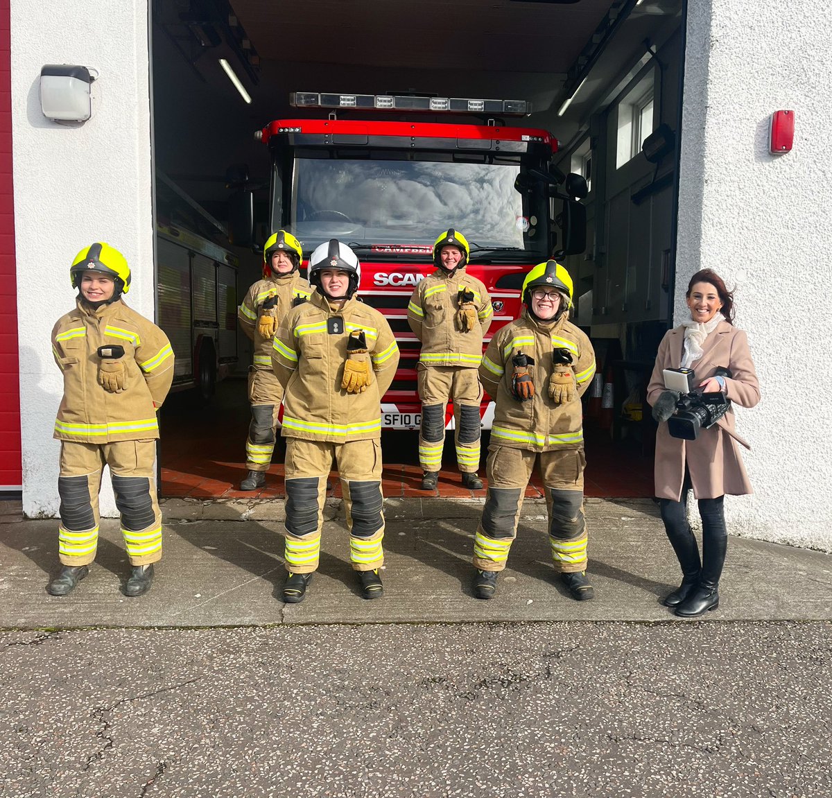 Courtney Cameron (@stvcourtney) on Twitter photo Only 7% of Scotlandโs firefighters are women. On tonightโs <a href="/STVNews/">STV News</a>, we take a trip to Campbeltown - a fire station thatโs bucking the trend, where more than a quarter of the team are female. <a href="/fire_scot/">Scottish Fire and Rescue Service</a> tell us why they want to recruit more women to work in the service. Only 7% of Scotlandโs firefighters are women. On tonightโs <a href="/STVNews/">STV News</a>, we take a trip to Campbeltown - a fire station thatโs bucking the trend, where more than a quarter of the team are female. <a href="/fire_scot/">Scottish Fire and Rescue Service</a> tell us why they want to recruit more women to work in the service.