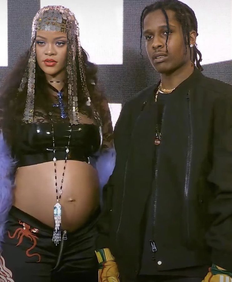 FMdWbxZX0AYup-G?format=jpg&name=900x900