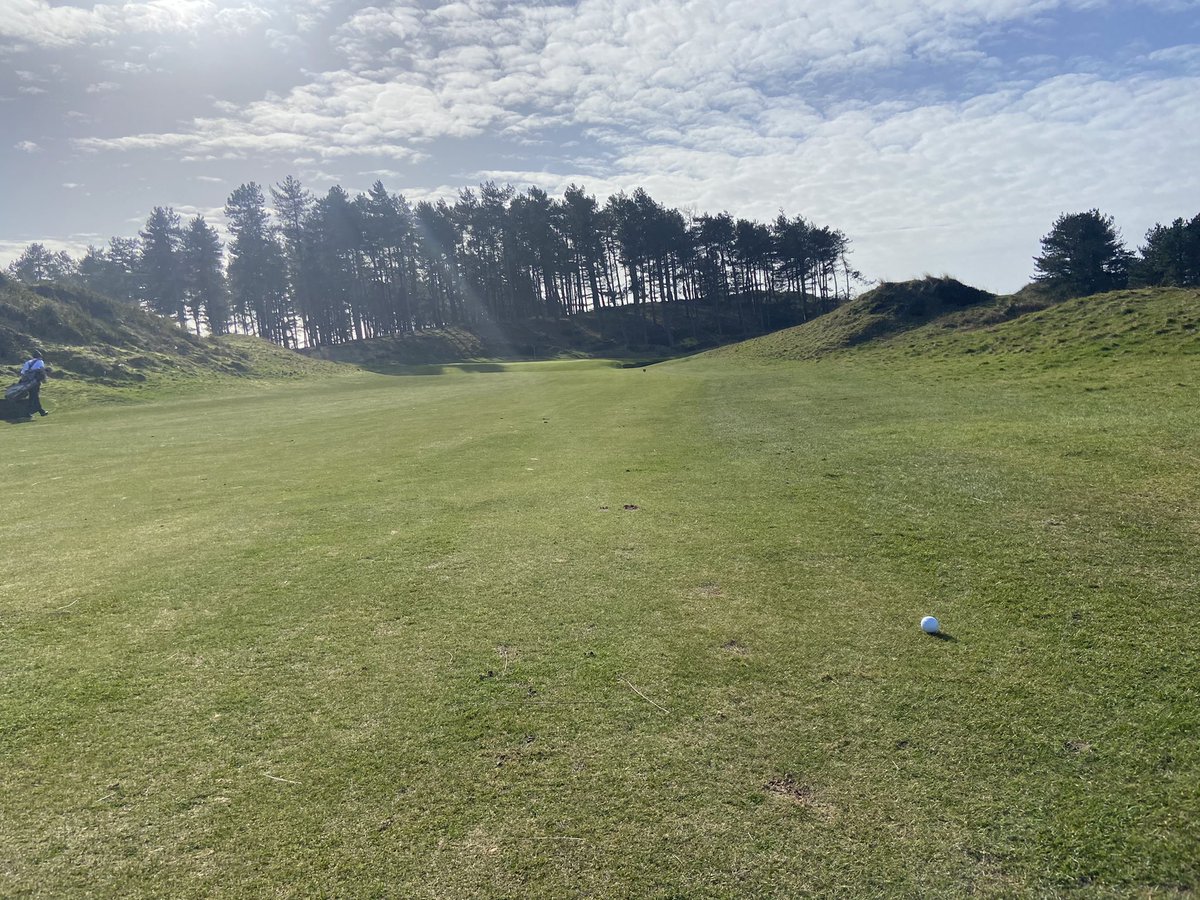 carledwardsgolf's tweet photo. Thanks for the great company today guys @Hillside_GC @AndyCrafty @Trebor_Seyah @cluffy68 great course, perfect weather and some good golf with members of @Birchwood1 https://t.co/a3XaejXTHr