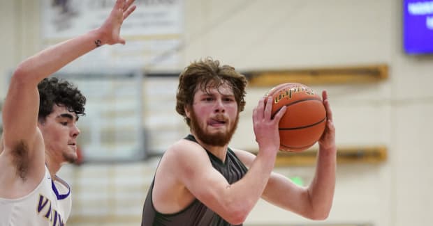 Runnin’ through Class 2A WIAA regional boys basketball: Lynden or Port Angeles? Flip a coin. news.scorebooklive.com/washington/202…