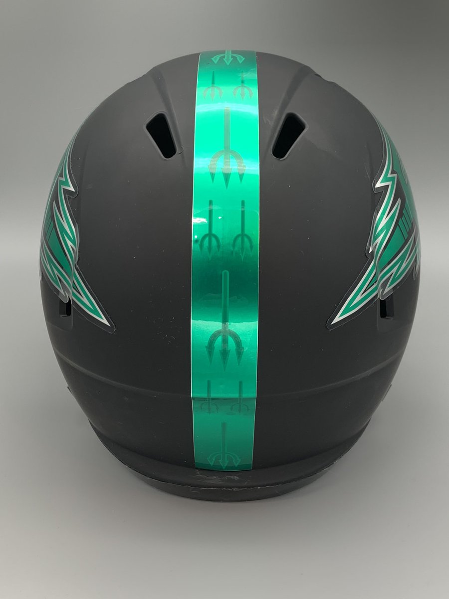97_sports's tweet photo. This would be a sweet look for @GreeneDevilsFB or @CaryImpFootball for sure! #fullsizedecals #ghostprint https://t.co/eC3i62fcnf