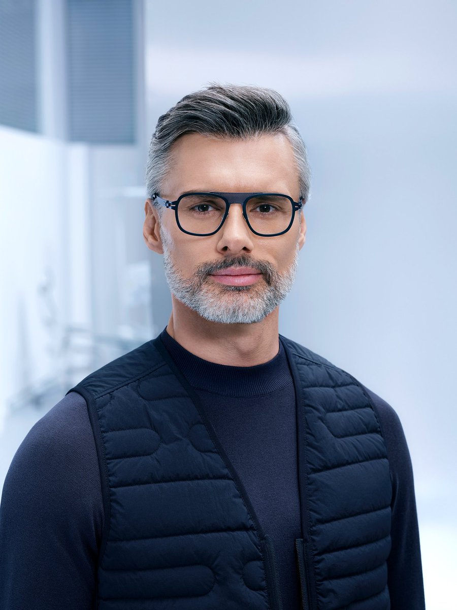 OVVOoptics's tweet photo. Multidimensional eyewear beyond imagination. All-new Style 6007 designed with technologically advanced materials hand-crafted to the highest standard. #OVVO #OVVOOptics #PursuitofProgress https://t.co/wzRq4hMpH9