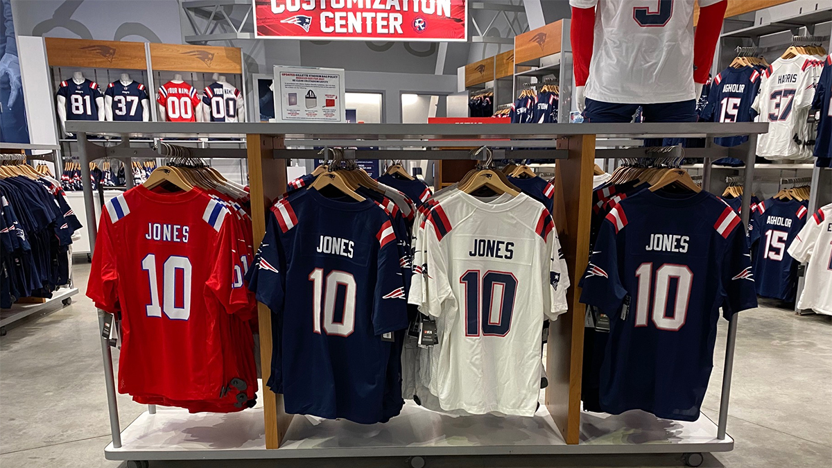 Patriots ProShop on X: 'Mac Jones #10 Throwback Jerseys! In-store now at  Gillette Stadium #PatriotsProShop  / X