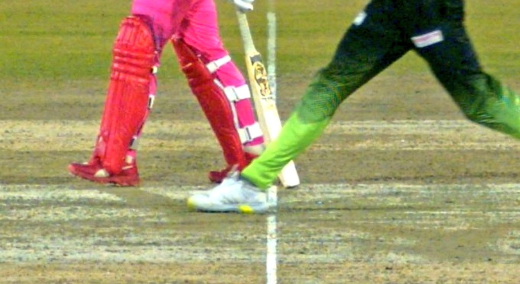 i_amleena's tweet photo. Jeet gaye islie jaany dia, haar jaty to hassan ali wala haal hota 🙂
#psl7 #PSL2020 #LQvIU #PlayOffs https://t.co/DY5OHwKqkY