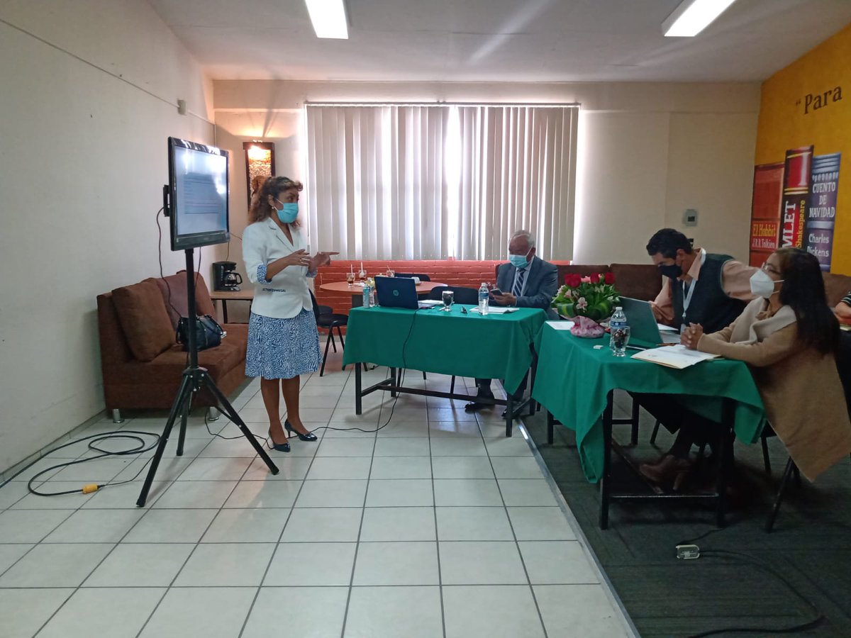 SBg37's tweet photo. En la zona escolar BG037, se llevó acabo la consigna del Subsrio., de la @SEMSEdomex se realizan la valoración del #PMC 2021 – 2022. Ejercicio que permite vislumbrar los alcances y las acciones a implementar para mejorar la calidad educativa de #EMS. @SeducEdoMex @Edomex https://t.co/WrFbV654ce
