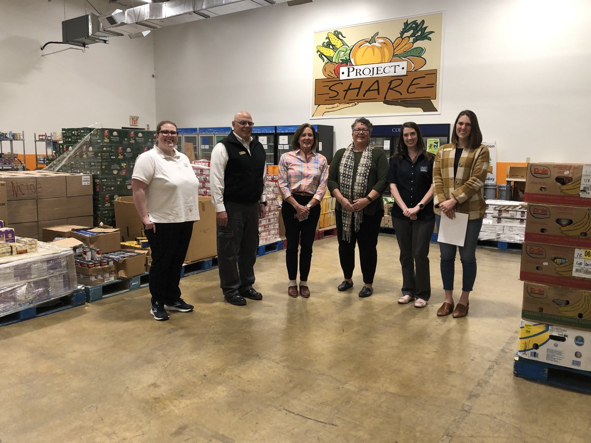 MWKELawFirm's tweet photo. We #care &amp; share the fruits 🍇🍎 of our labor and are excited to #support @ProjectSHAREpa's mission. #Attorney Cohick toured to learn about the #impact that our donation will offer, by ‘nourishing the #Carlisle #community.’ Donate🥫, time or💲 to help.  https://t.co/9Ndog4Elxe https://t.co/Q6NNuHJuPy