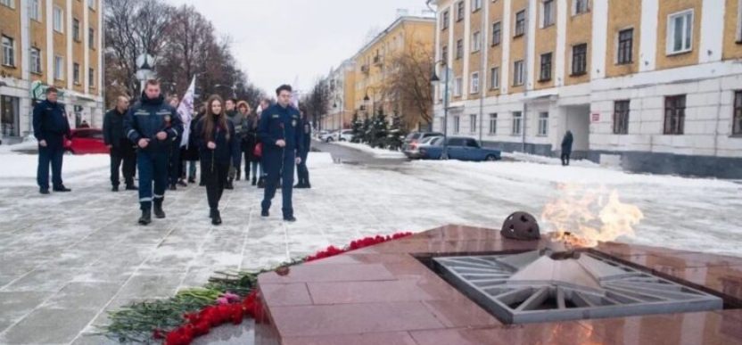 VSAA_KIROV's tweet photo. 23 февраля — День защитника Отечества
https://t.co/dbpolnRIWR https://t.co/1WB5mSPZkd