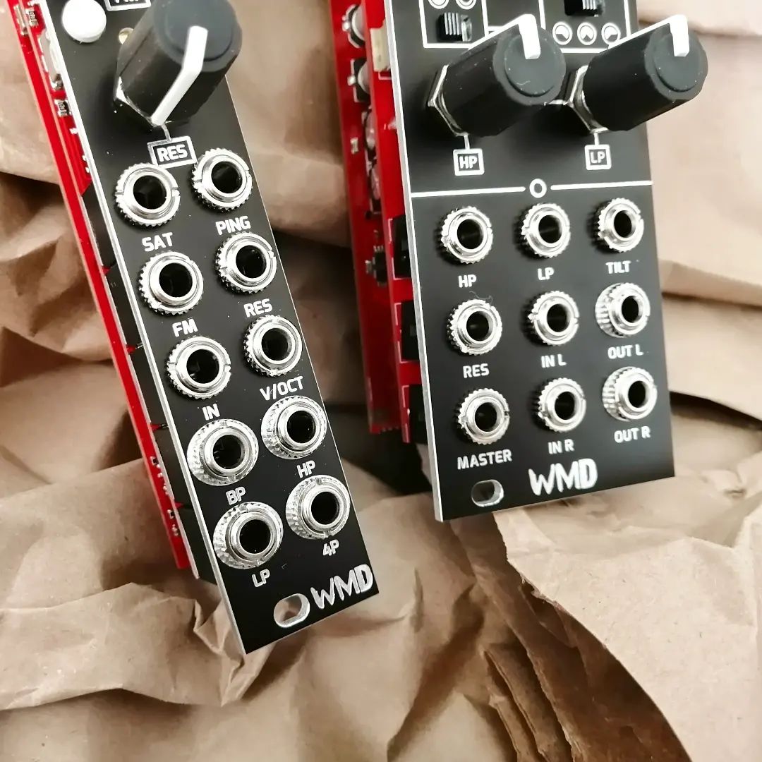 MatttechModular's tweet photo. Two tasty @wmdevices filters back in stock: C4RBN Multimode with Input Saturation/Output Wavefolding & OVERSEER Stereo DJ-Style with Tilt function (OVERSEER in Black or Silver) https://t.co/L0yJaLh7tN #eurorack #modularsynth #wmdevices https://t.co/13z000Dtbg