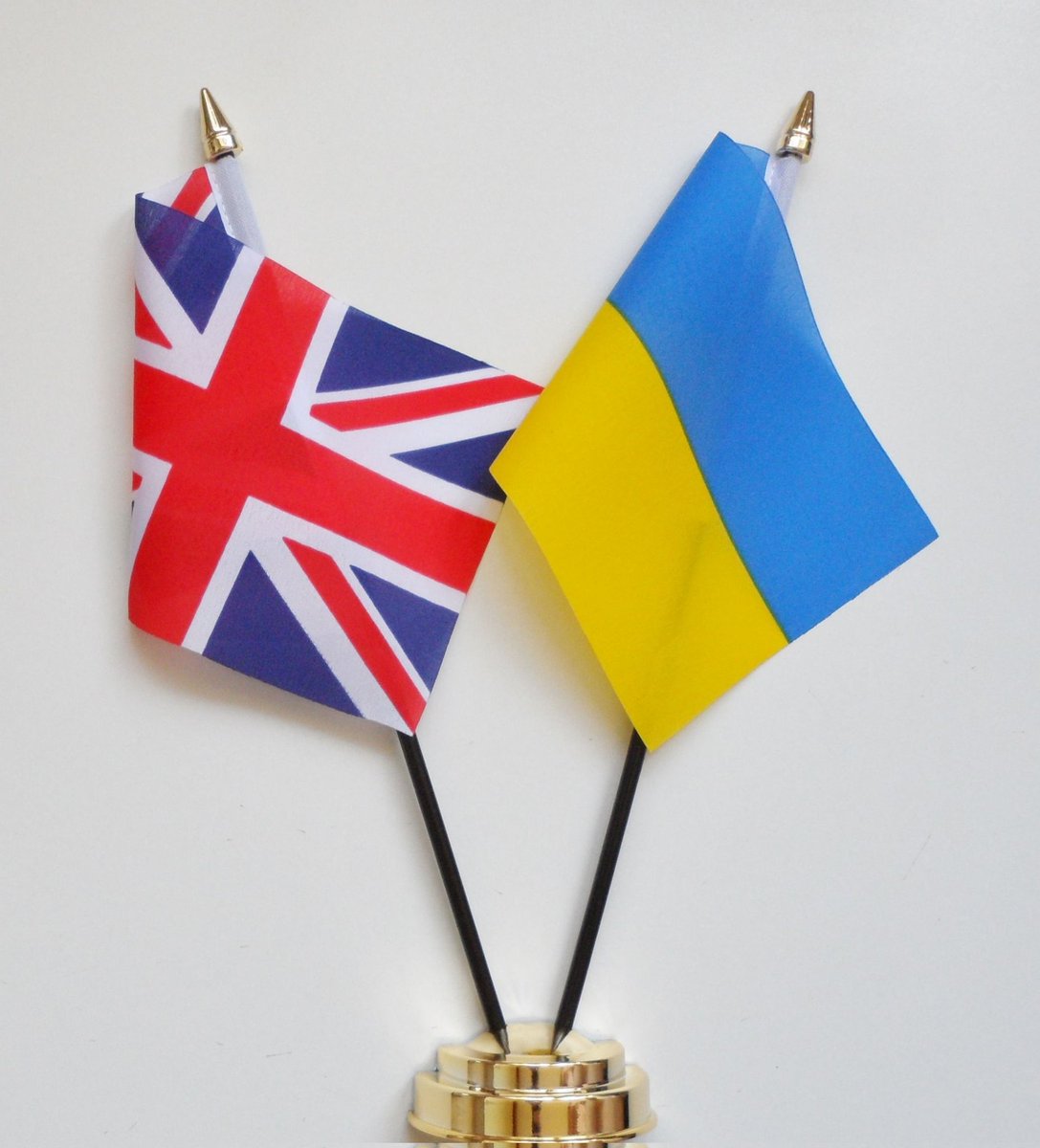 SmallDickClub1's tweet photo. A change from the usual tweets - too important to ignore. #StandWithUkraine https://t.co/roxV1ENVug