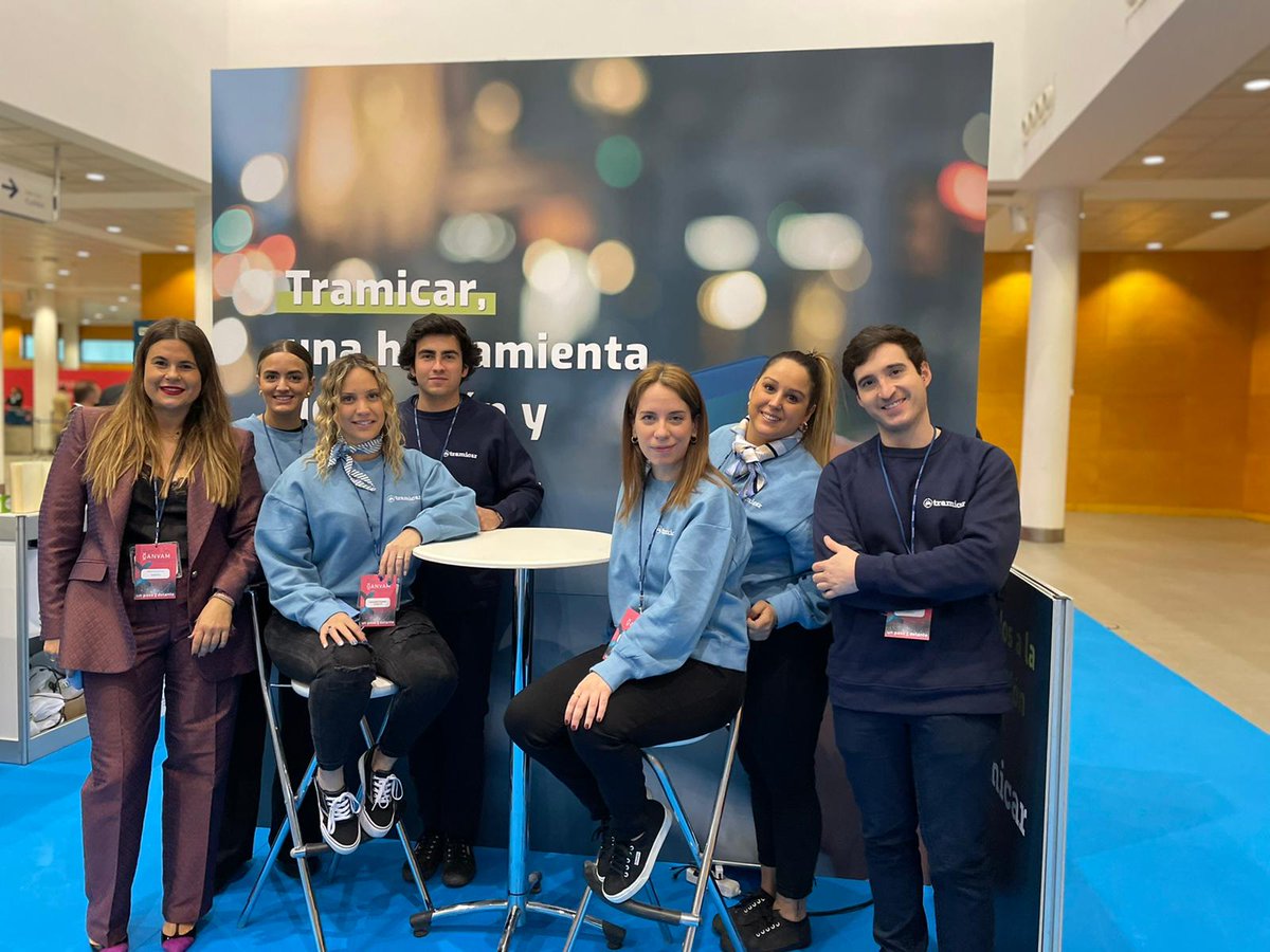 TramicarES's tweet photo. Wow... 😃 ¡Gracias a todos los que nos habéis visitado hoy en #eXpoGanvam para conocer nuestra solución digital para #profesionales! 
Con esta nueva herramienta os ayudaremos a agilizar los trámites relacionados con los #vehiculosdeocasión y a alcanzar el papel cero 🤟
#Tramicar https://t.co/TnHapwqiDv