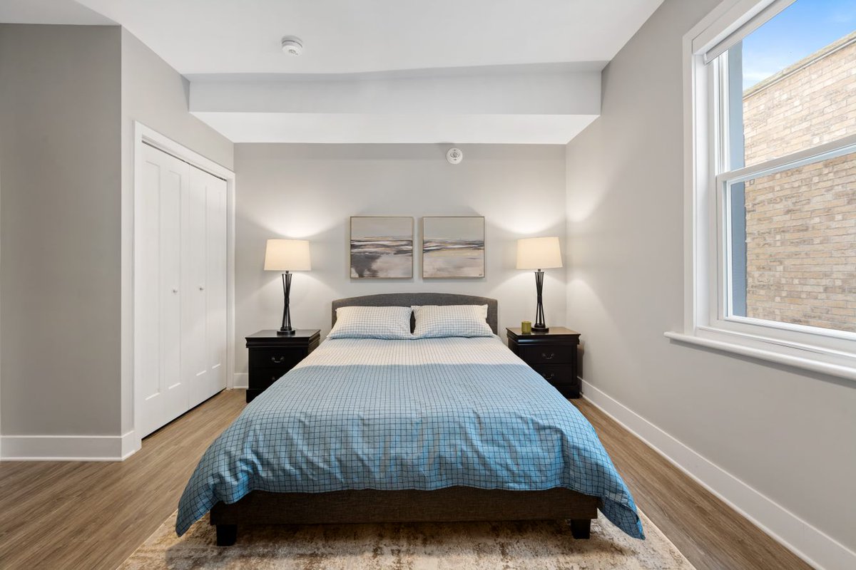 We have been hard at work completing new projects with our partners at Smart Living Properties. Check it out! Let us know which room is your favourite 😊