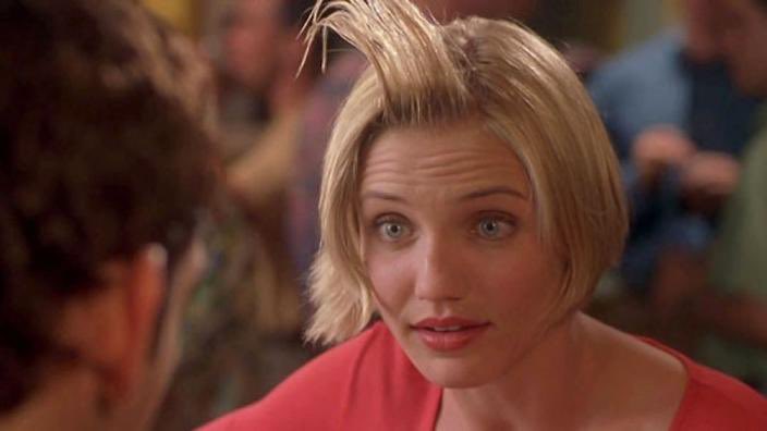 My favourite movie moment is when Mary(Cameron Diaz) got Cum mixed up with Hair Gel. https://t.co/liGN04sWQA