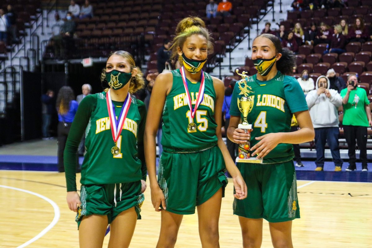 Congrats to our 2022 Easter Connecticut Conference Division Girls Basketball Tournament Champions! #Whalers #NLPS