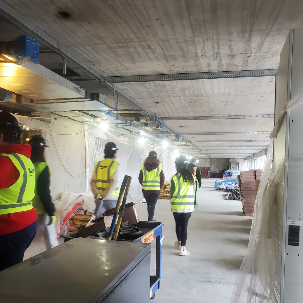 msa__design's tweet photo. This week, we hosted UC students at the worksite for Calhoun Residential Hall, so they could study the mega panel application.
#msadesign #ucdaap #daaparchitecture #ucarchitecture #bearcats #futurearchitects #calhounhall #uccalhoun #sitevisit #architectureschool https://t.co/eSEVXHCunh
