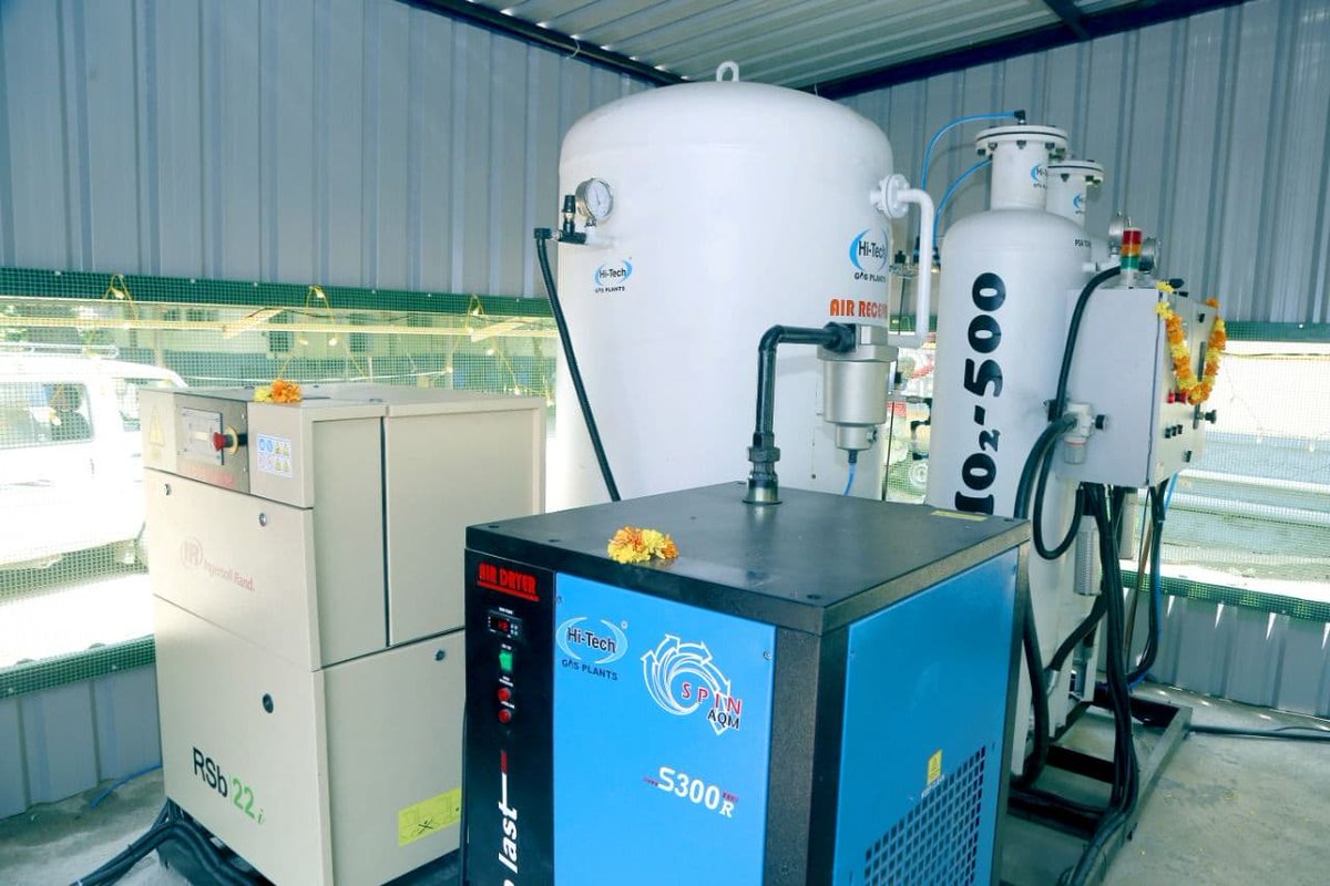 Smt. Uma Agarwal, President, Southern Railway Women’s Welfare Organization inaugurated the newly installed Oxygen Plant At  Divisional Railway Hospital, Palakkad  in the presence of Smt. Diyadeva Kothari, SRWWO, Palakkad and Dr.V.Kalarani, CMS, Palakkad.