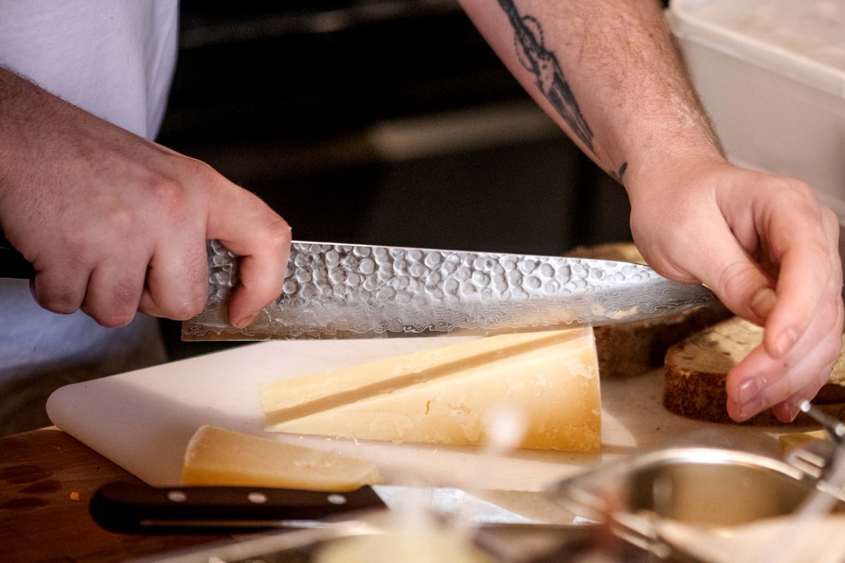 Next month, we’re hosting a Tasting Night with our friends from @tycaws… Join us on 18th March for a five-course tasting menu, with each dish focused on some of our favourite British cheeses. Book on info@hareandhoundsbakery.com, or 01446 311191, £45 per person… #tastingmenu