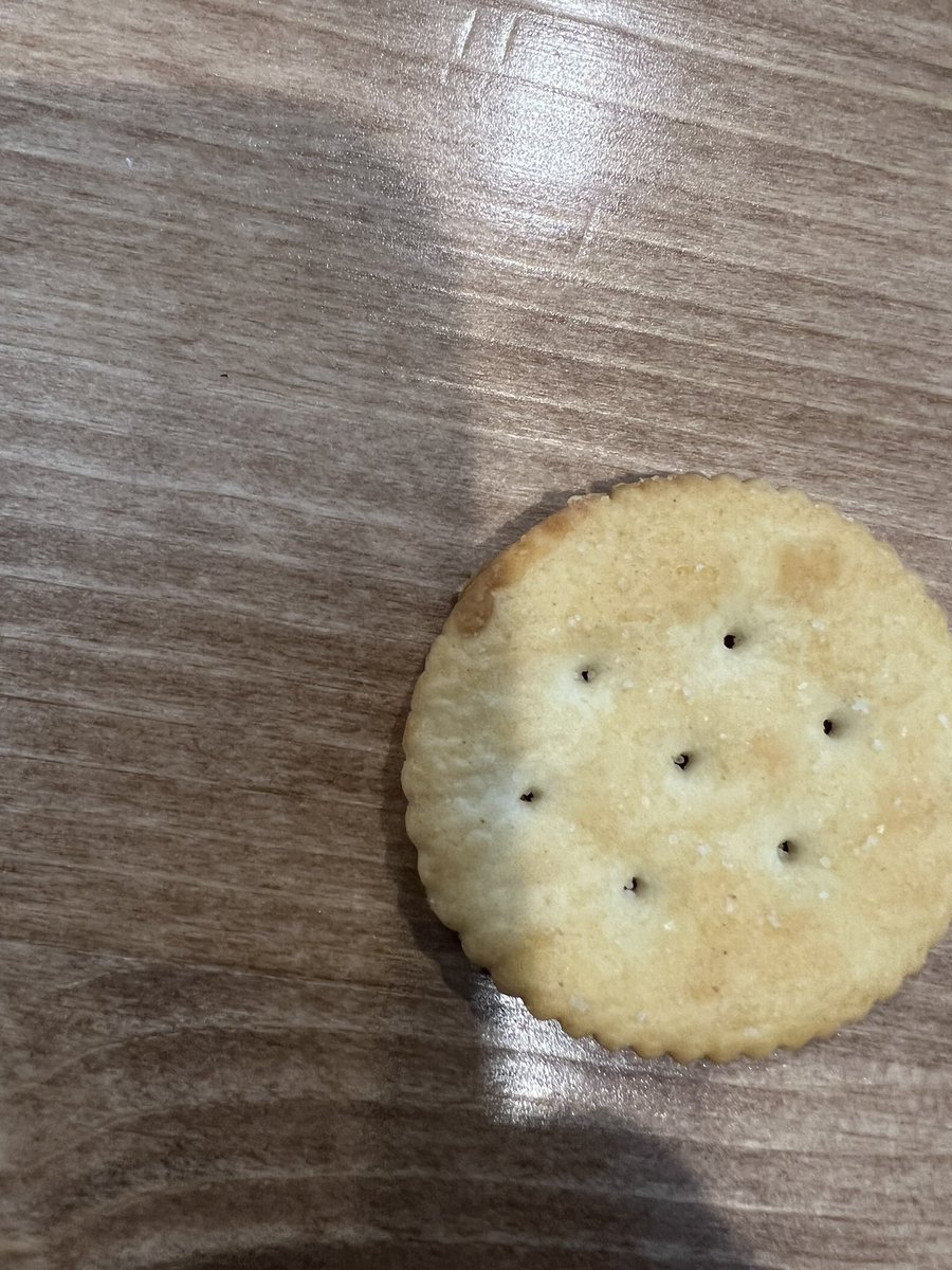SweetDollahDee's tweet photo. When @Ritzcrackers tries to put you into anaphylactic shock by leaving peanut butter in a plain ritz sleeve! #wtf #peanutallery #CancelRitz https://t.co/mEULLfXfLK