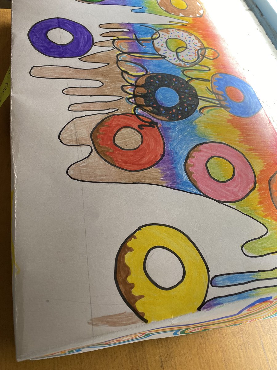 MargueriteHCDSB's tweet photo. Ms Palazzese class is making us hungry for donuts 🍩. #yummymath #magicmoments https://t.co/Ai5Nn6a0QZ