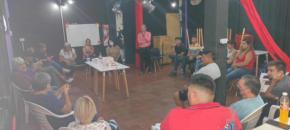 fecoopba's tweet photo. #EsteViernes  Hubo reunión operativa de las comisiones directivas de las cooperativas que Conforman FECOOPBA

#somosfecoopba https://t.co/SVoEkfWQYz