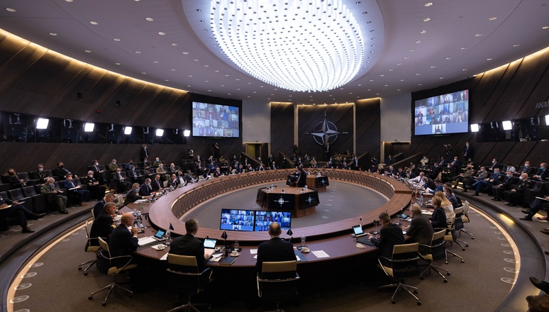 NATO Spokesperson (@natopress) on Twitter photo #NATO leaders met virtually today and called on #Russia “to stop this senseless war, immediately cease its assault, withdraw all its forces from #Ukraine, turn back to the path of dialogue & turn away from aggression” - SG <a href="/jensstoltenberg/">Jens Stoltenberg</a>
➡️bit.ly/3Iq7ypY
#NATOSummit #NATO leaders met virtually today and called on #Russia “to stop this senseless war, immediately cease its assault, withdraw all its forces from #Ukraine, turn back to the path of dialogue & turn away from aggression” - SG <a href="/jensstoltenberg/">Jens Stoltenberg</a>
➡️bit.ly/3Iq7ypY
#NATOSummit
