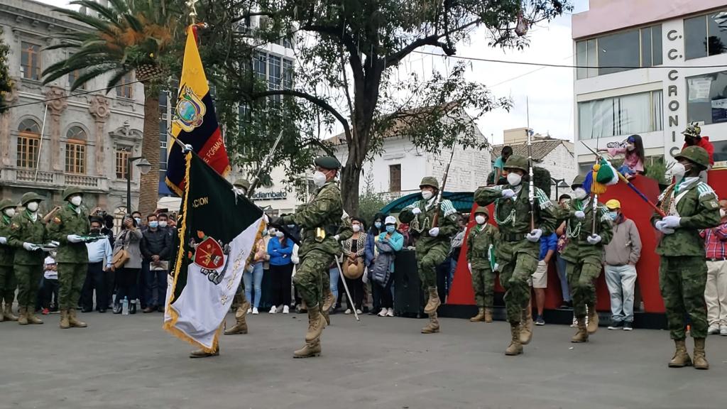 CedeDoc's tweet photo. #Ambato | @EsforseEc conmemoró 193 años de la Batalla de Tarqui, Día del Civismo, Día de la Unidad Nacional y día del @EjercitoECU con la presencia de autoridades de #Tunguragua en #Ambato #EducandoAlEjércitoDelFuturo
#OrgulloDefensa https://t.co/9HEwNxLuEC