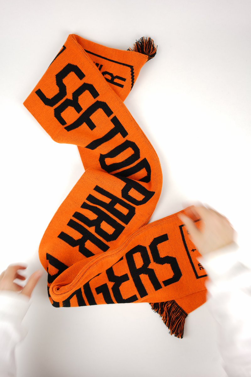 The Sefton Park Rangers scarf. Made in the UK inspired by the 1970s Dutch national team.

All proceeds from sales support SPR in running our community club. 

100% Acrylic 
100% Sound

Link in our bio 

#ForzaSPR 🧡