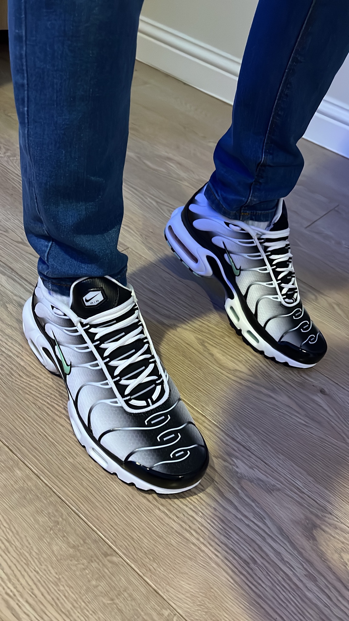 Nike tn jeans new arrivals