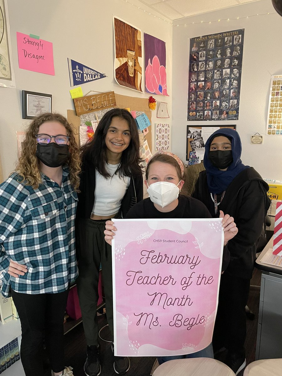 StucoChs9's tweet photo. Congratulations to Ms. Begle for being out February Teacher of the Month!! Also many thanks to @jMacklinsGrill for providing our Teacher of the Month with a gift card! https://t.co/bAiqBFv3Xf